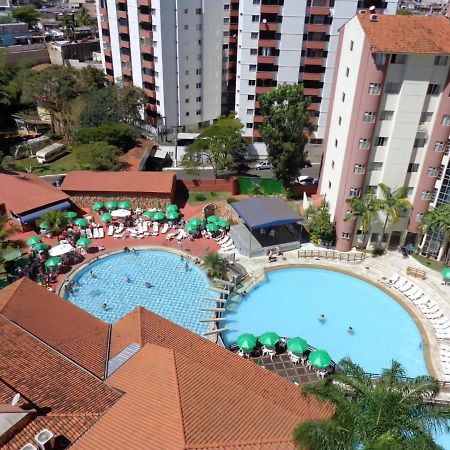 Appartamento Apartamento Luxo Hot Springs Caldas Novas Tay Esterno foto