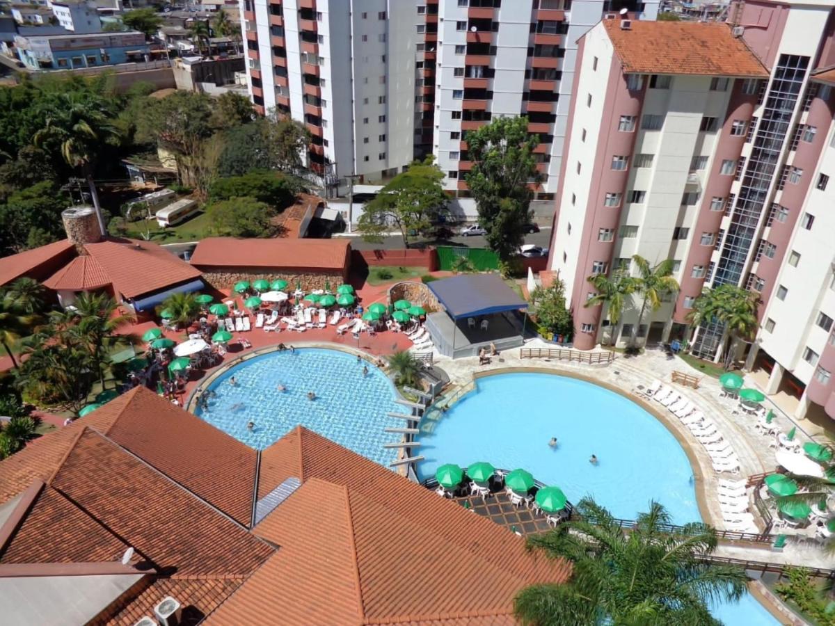 Appartamento Apartamento Luxo Hot Springs Caldas Novas Tay Esterno foto